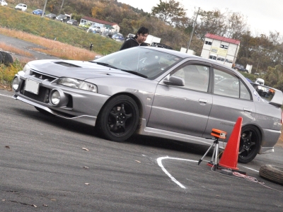 �t���[���s�@���̂S