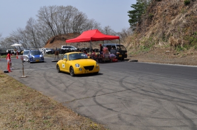 �[�b�P���Q�S�@���̂P