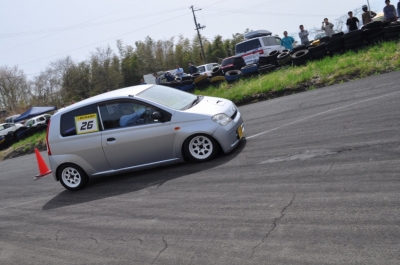 �[�b�P���Q�U�@���̂X