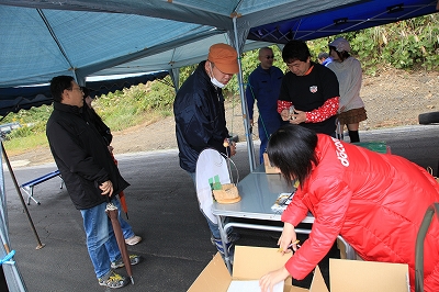 �J�����1