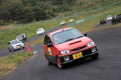 ���n���s����8