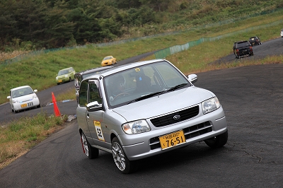 ���n���s����9