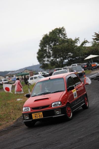 ���n���s����4