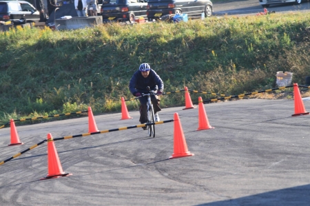 �t���[���s