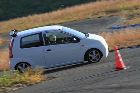 �t���[���s