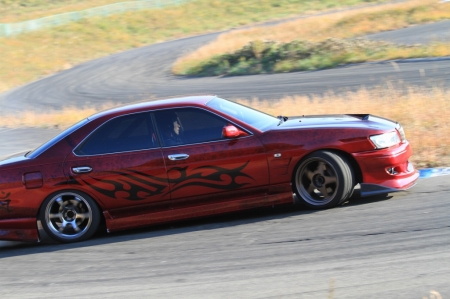 �t���[���s