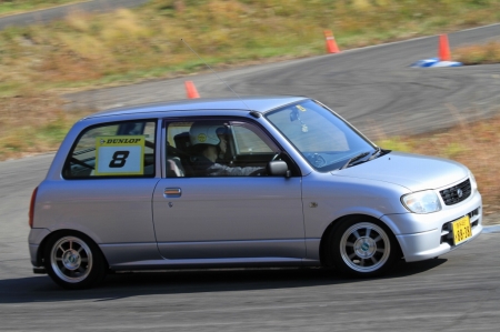 �[�b�P��8����3