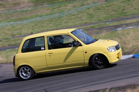 �t���[���s����1