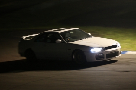 �t���[���s����18